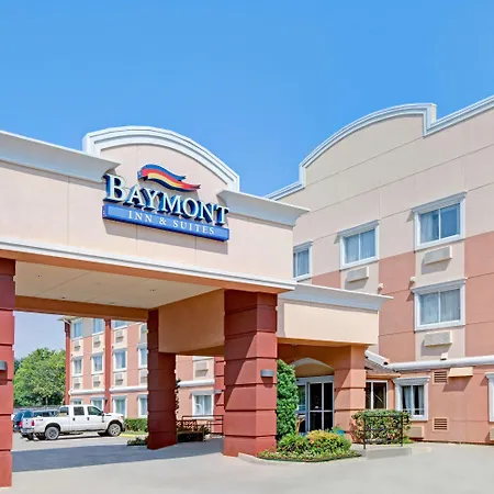 Baymont By Wyndham Dallas/ Love Field